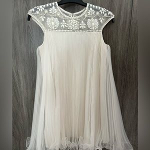Girls Ivory Chiffon Sheer Ruffled Beaded Dress (Girls L)